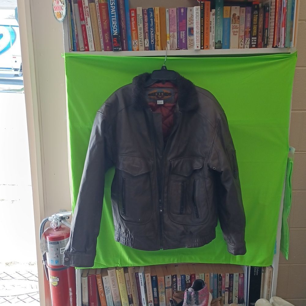Vintage Weekends Brown Leather Bomber Jacket